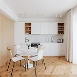 Pargimaja *